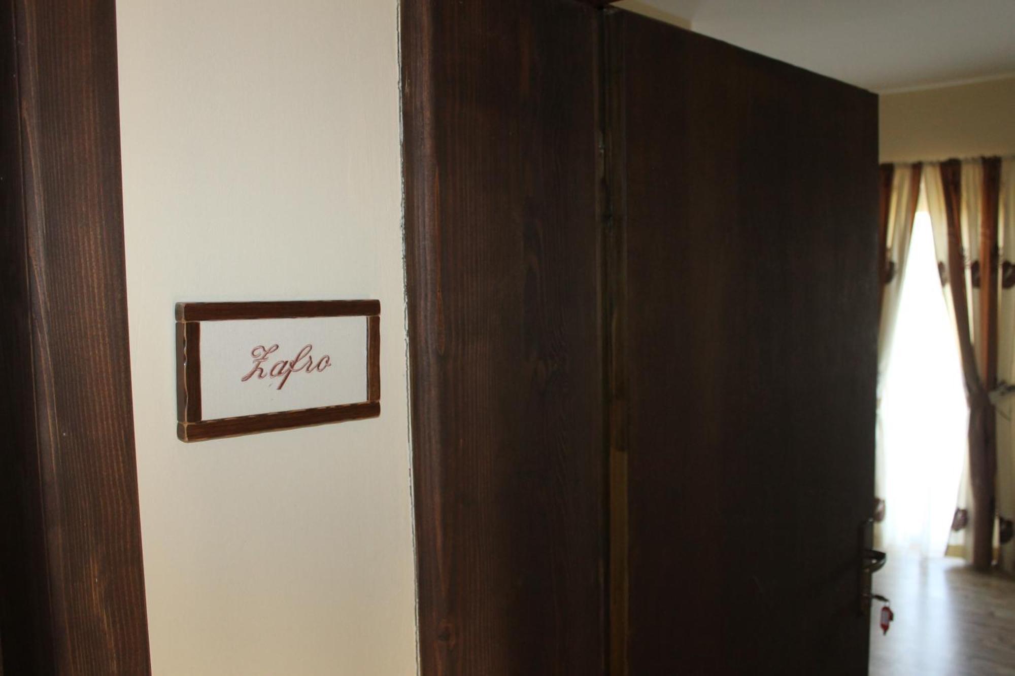 Rooms & Apartment Vinia 别洛瓦尔 客房 照片
